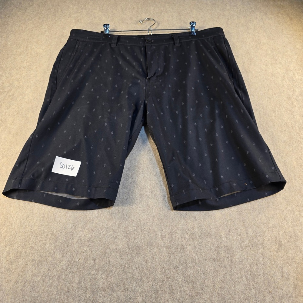 TravisMathew Mens Golf Shorts Black Geometric Diamond Pattern Size 38 Stretch